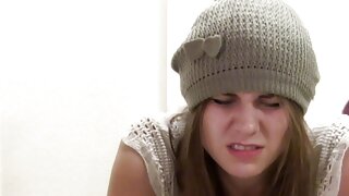 गॅस मास्कमध्ये संयमित चिक दर्शविणारा आंतरजातीय व्हिडिओ पहा. बीबीसी तिची ताणलेली योनी चोदते आणि तिला वेदनांनी ओरडते.